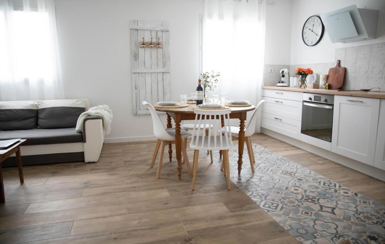 Superbe Appartement - L'Escapade Onzain Zewnętrze zdjęcie